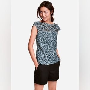 H&M Light Blue Floral Lace Sleeveless Top – Size M
